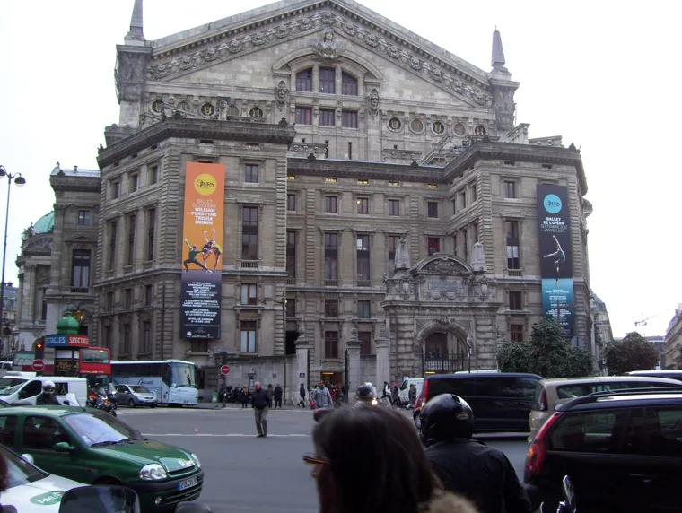 Las Galerias Lafayette · 3