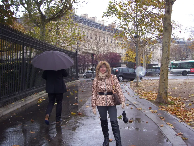 EN CADA EPOCA DEL ANO PARIS TIENE SU ENCANTO