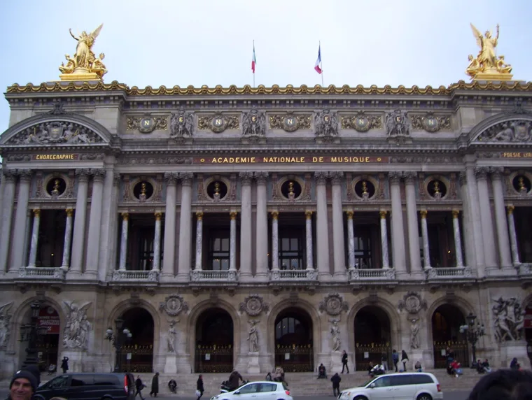 Las Galerias Lafayette · 4