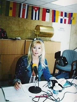 Miriam en la Radio